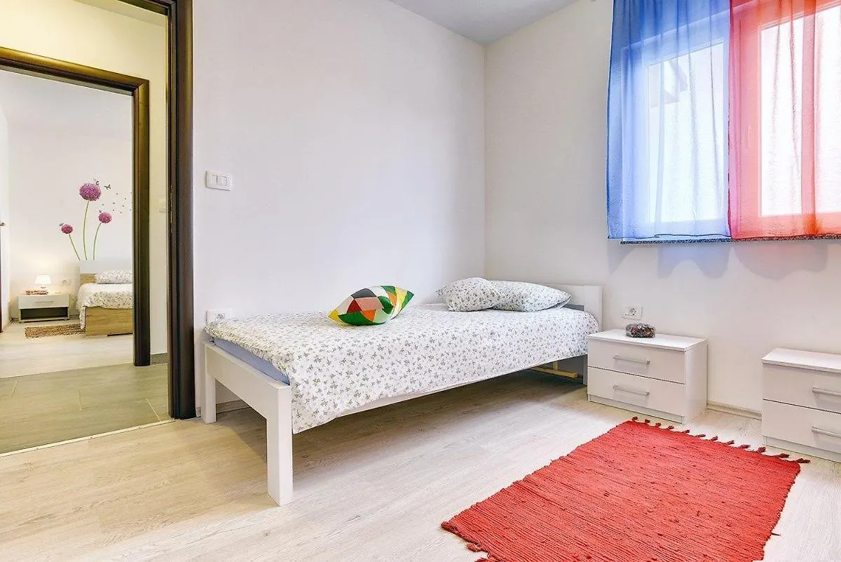 Villa Kata Krnica 0*,  Hırvatistan